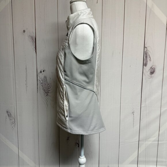 The North Face Women’s Flight Touji Vest Medium White Gray Primaloft EUC - Picture 3 of 12